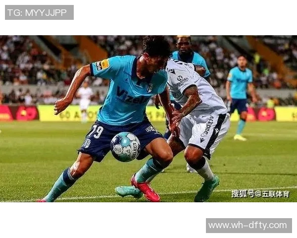 兹x勒与阿尔克马的精彩对决揭示足球战术的较量与团队协作的重要性